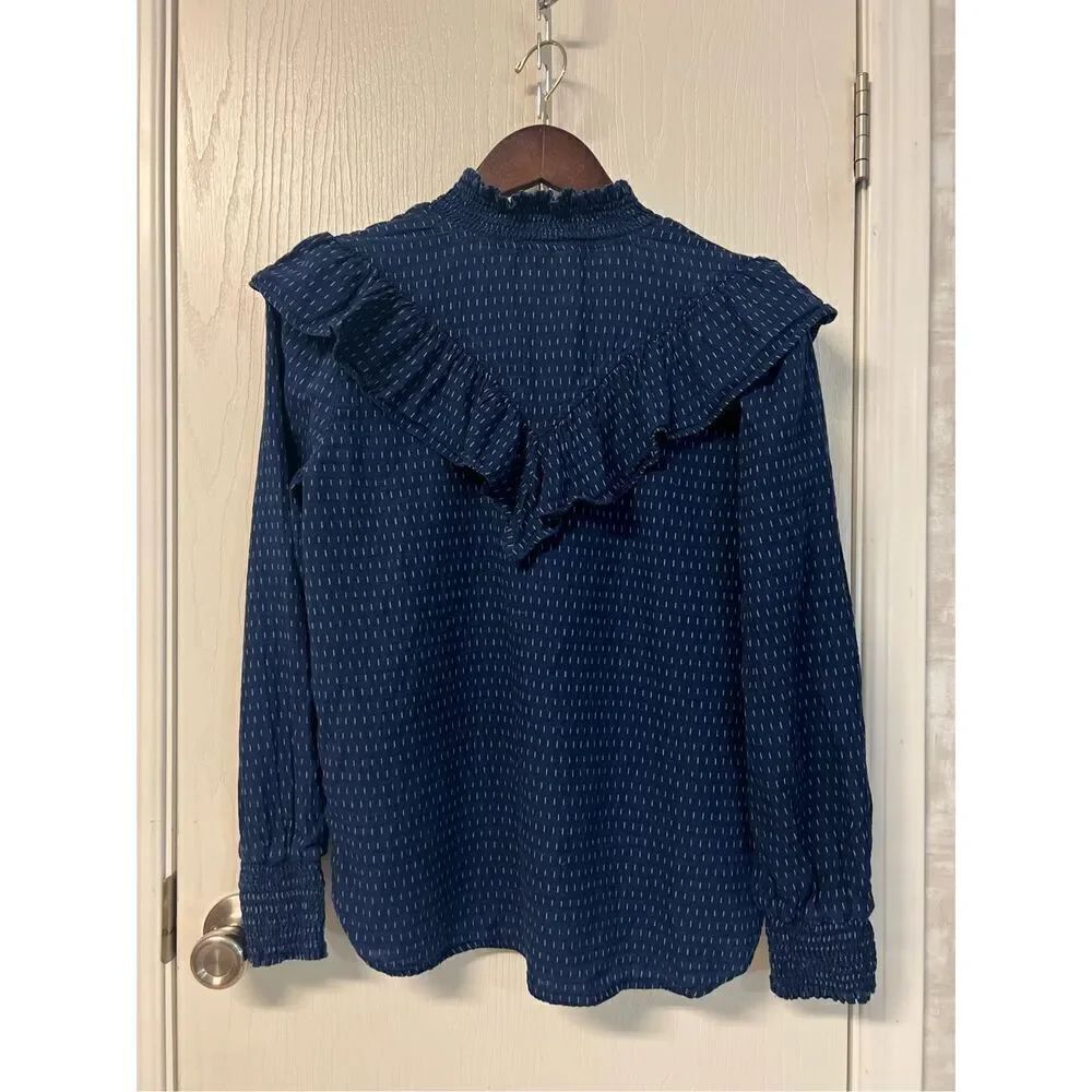 Loft Shirt - Picture 2 of 4